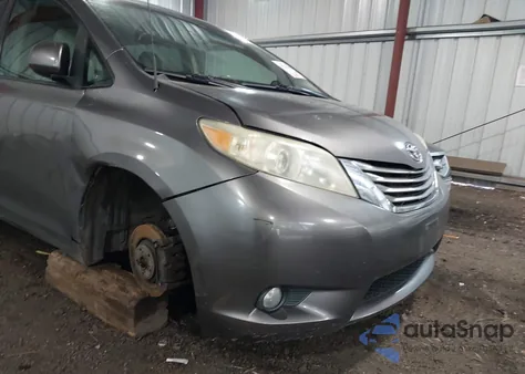 2011 Toyota Sienna Xle V6 из США, поврежденный, VIN 5TDYK3DC5BS116507